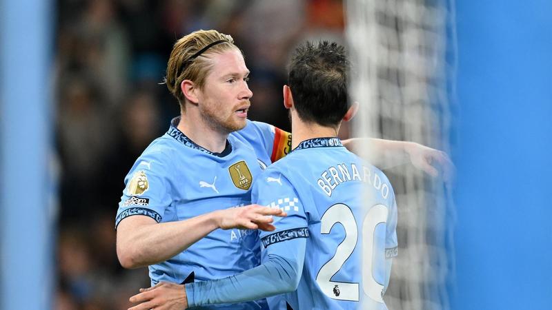 De Bruyne stars as City bounce back with Forest win