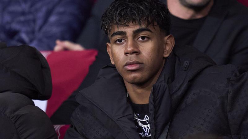 Yamal pledges Barcelona future with contract renewal vow